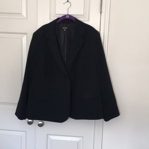Nine West 2 Button Skirt Suit